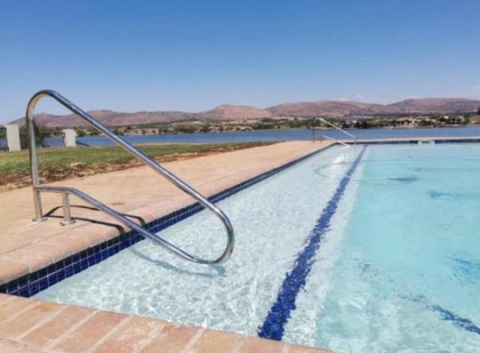 Harties View Guest House Hartbeespoort Bagian luar foto